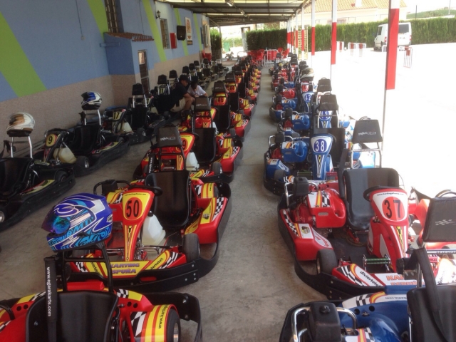  Grupo de karts 